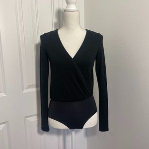 Aritzia - Wilfred Free - Women's Black Plunge Neck Sweater Body Suit - Sz XS